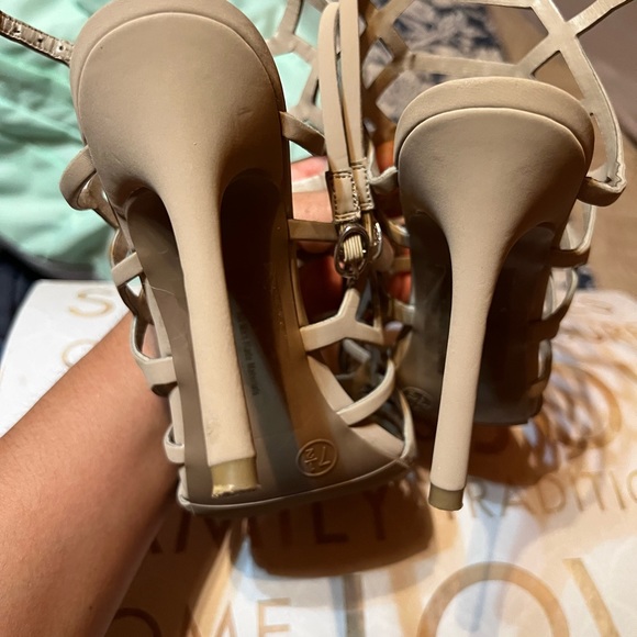 Nude color!! - Picture 4 of 7